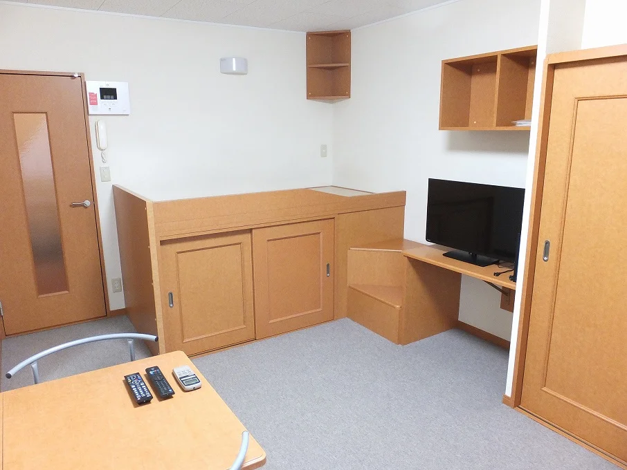 ハイベッドタイプのお部屋です