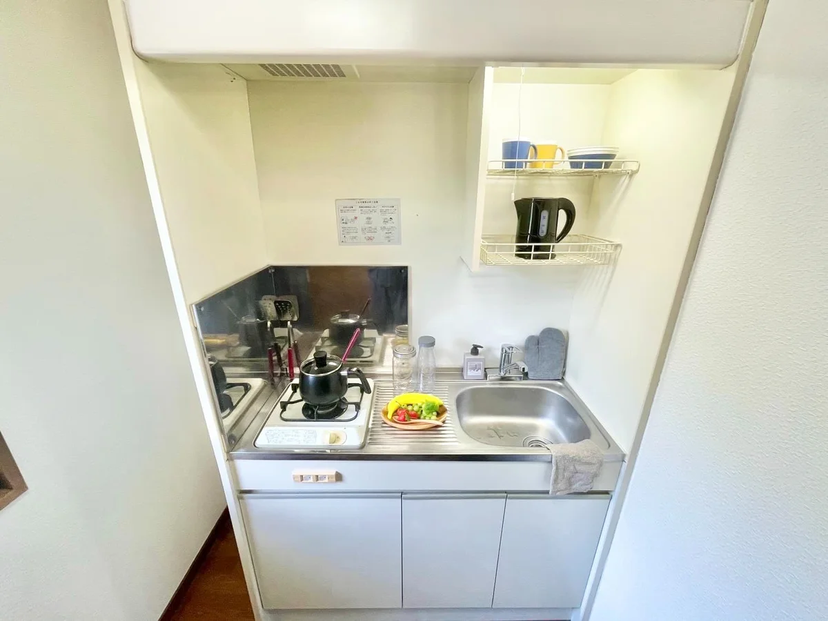 ※撮影用の観察植物・食器調理器具・雑貨類等はございません。※写真は現況優先