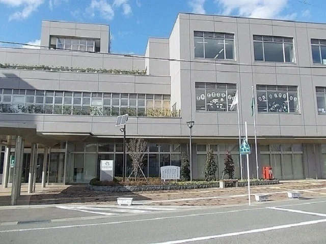 秋田市役所　土崎支所まで2800m