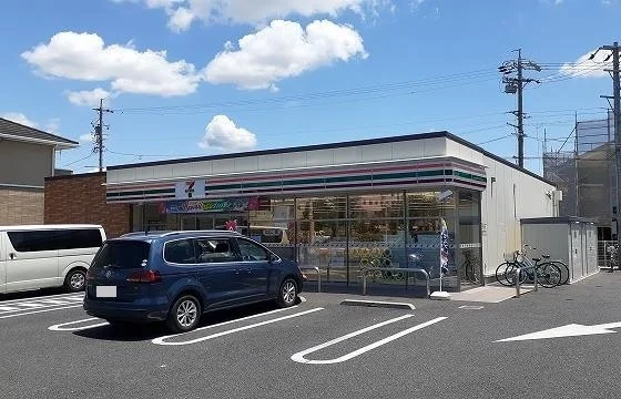 セブンイレブン　柏森駅南店まで400m
