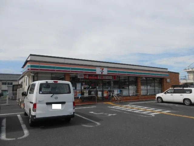 セブンイレブン平田南店様まで510m
