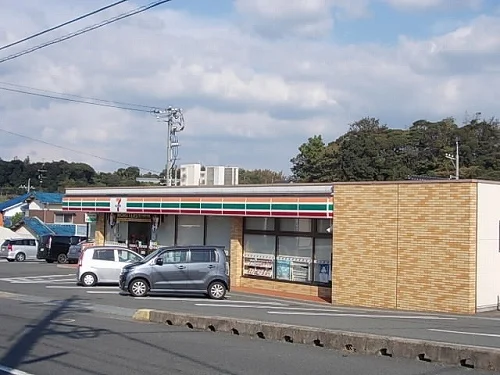 セブンイレブンまで500m