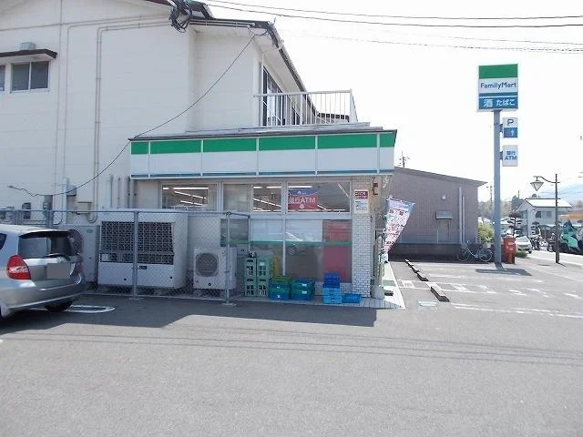 ファミリーマート清武今泉店まで400m
