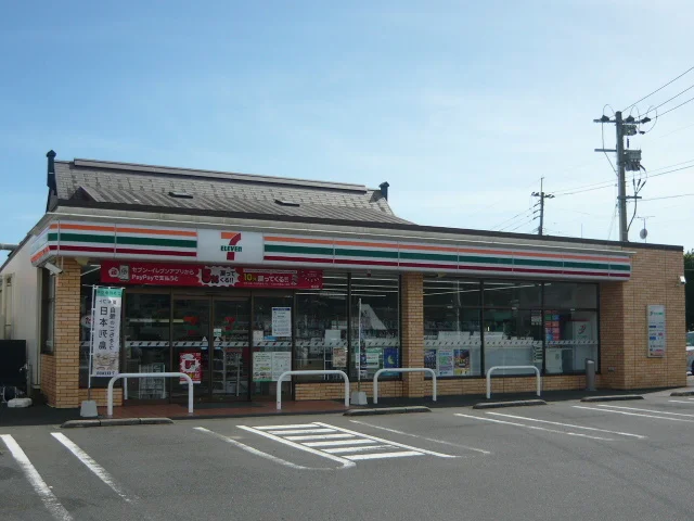 セブンイレブン鹿屋青果市場前店まで370m