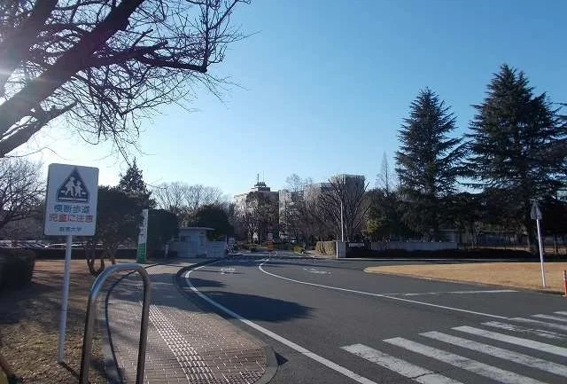 群馬大学荒牧キャンパスまで1100m