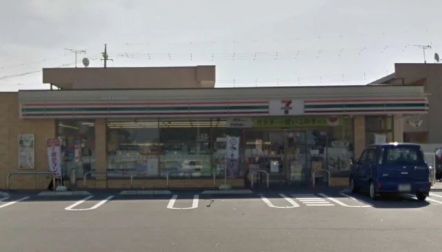 セブンイレブン伊勢崎韮塚町店まで800m