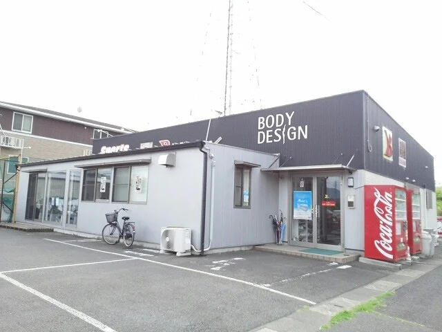 スポーツジムまで800m