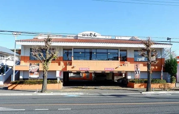 ステーキのどん星の宮店まで1200m