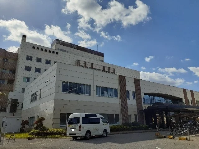 新八街総合病院まで2100m