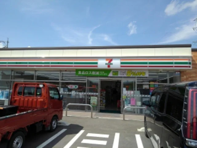 セブンイレブン長野松岡店まで110m