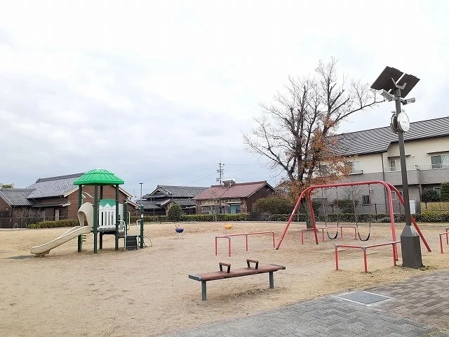 湖西公園まで530m