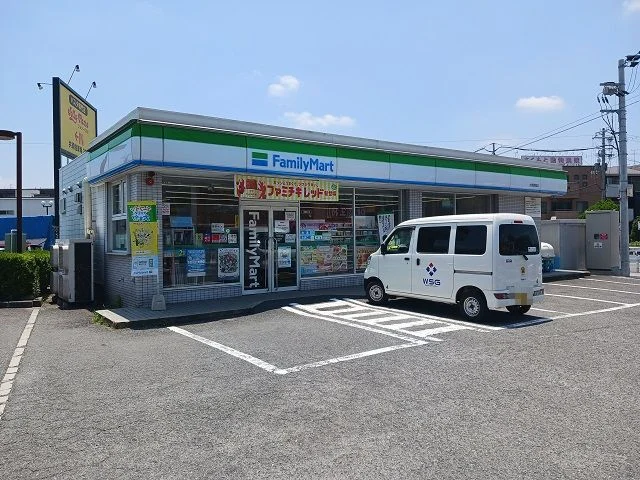 ファミリーマート諸福店様まで650m