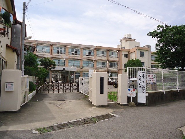 野崎小学校様まで240m