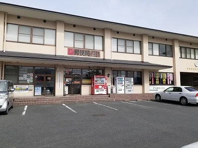 鳥栖商工団地簡易郵便局まで720m