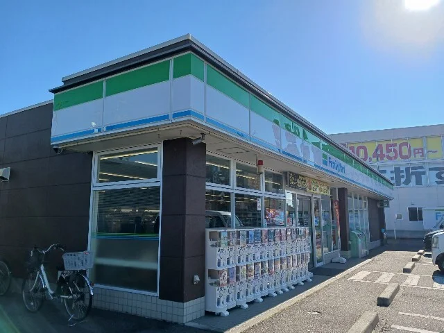 ファミリーマート松本芳川村井店まで600m