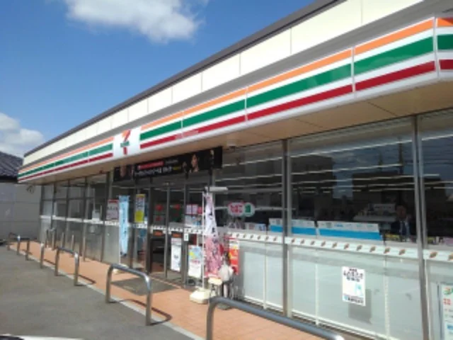 セブンイレブン長野稲葉店まで240m