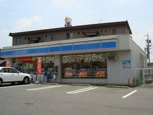 ローソン岡崎六名本町店まで290m