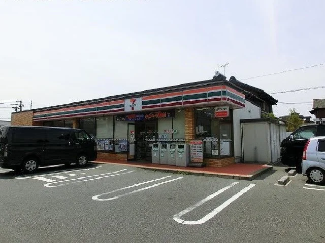 セブンイレブンまで200m