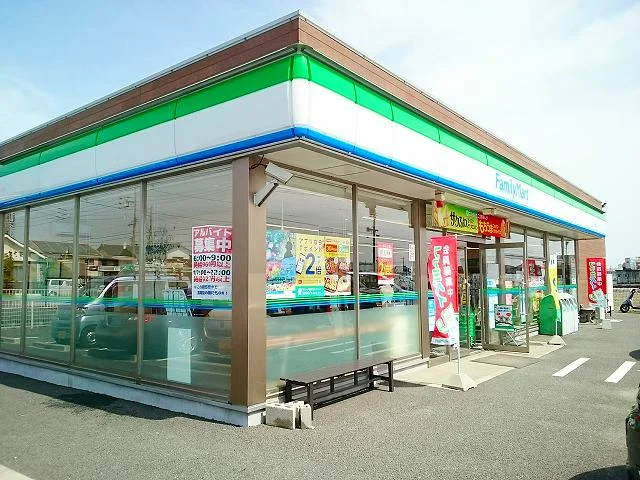 ファミリーマート　愛西北一色店まで170m