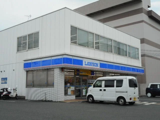 ローソン様まで400m