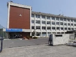 広島市立三入中学校まで2300m