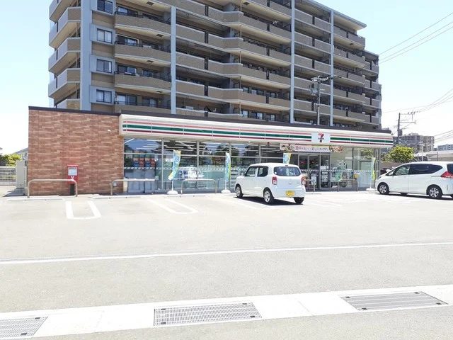 セブンイレブン前原北新地町店まで350m