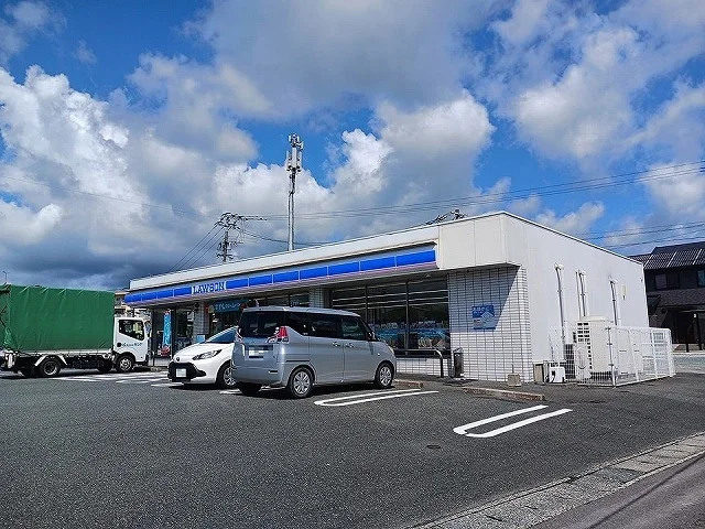 ローソン鳥栖今泉店まで360m