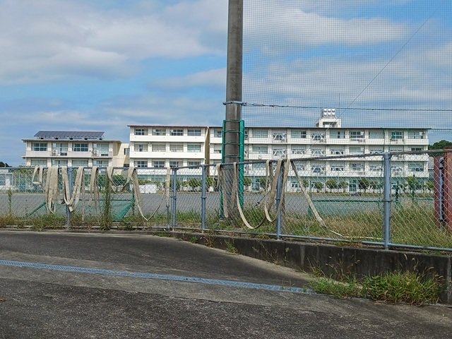 掛川市立桜が丘中学校まで500m