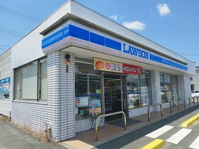 ローソンまで500m