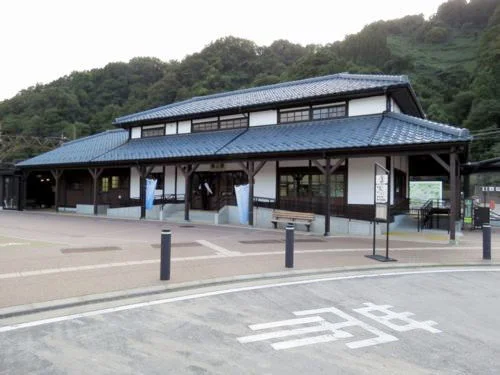 勝山駅まで2800m