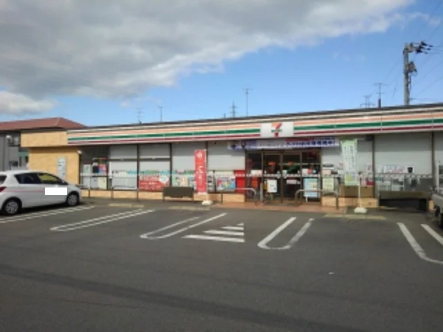 セブンイレブン古川砂盛店様まで700m
