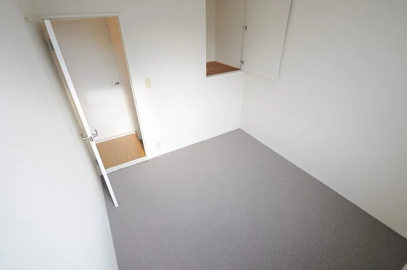 2F カーペット
