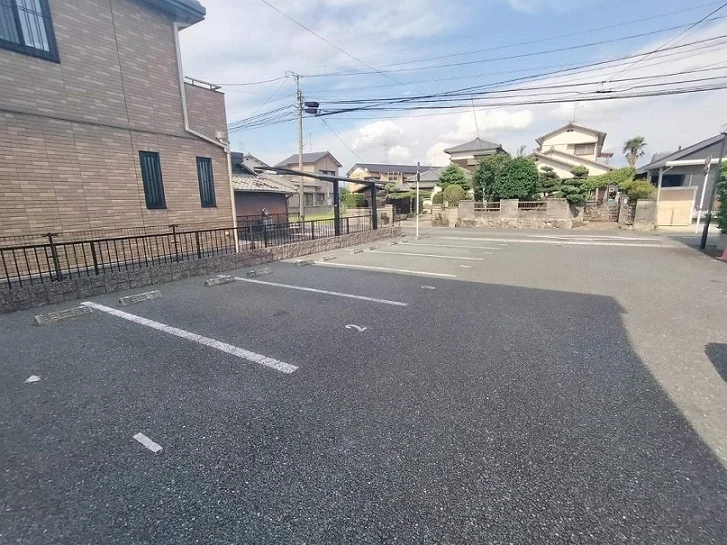 写真と現状が異なる場合は現状を優先します。