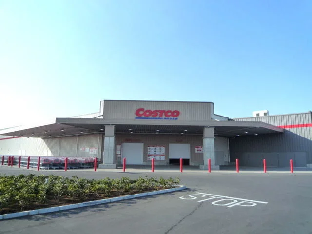 ＣＯＳＴＣＯまで3800m
