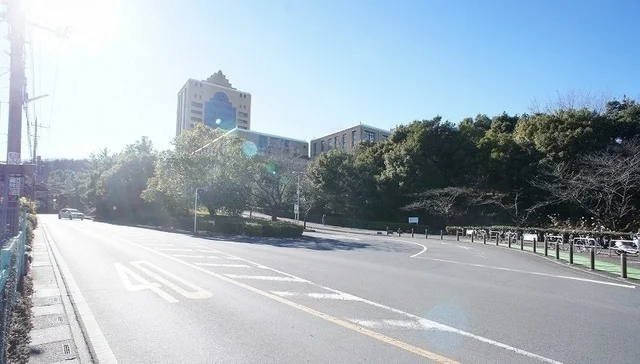 駿河台大学まで1500m