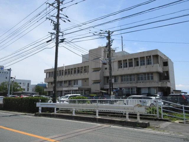 荒尾警察署まで1800m