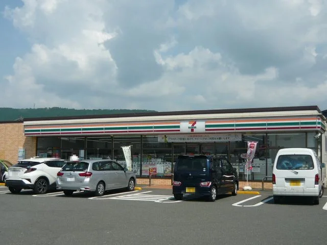 セブンイレブン薩摩川内平佐町店まで650m