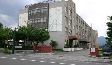発寒小学校まで300m