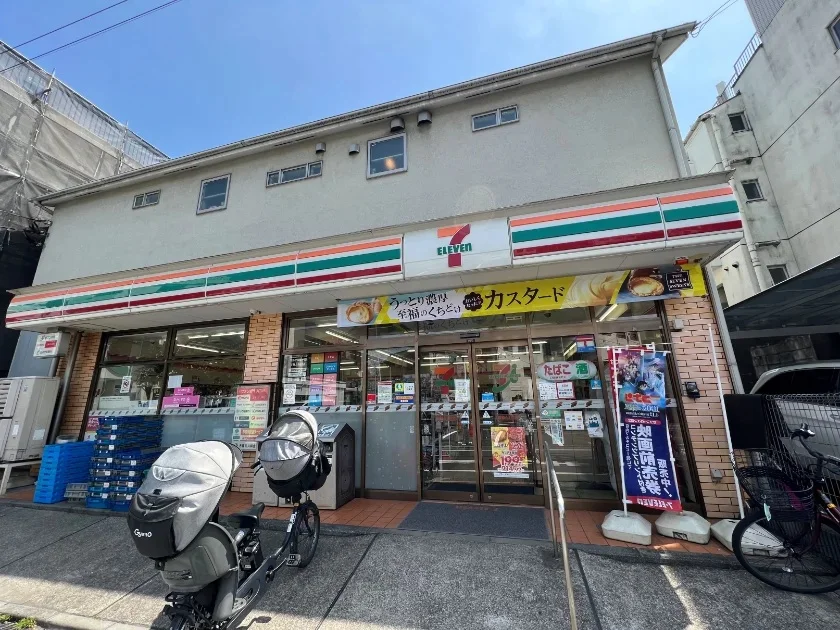 コンビニ