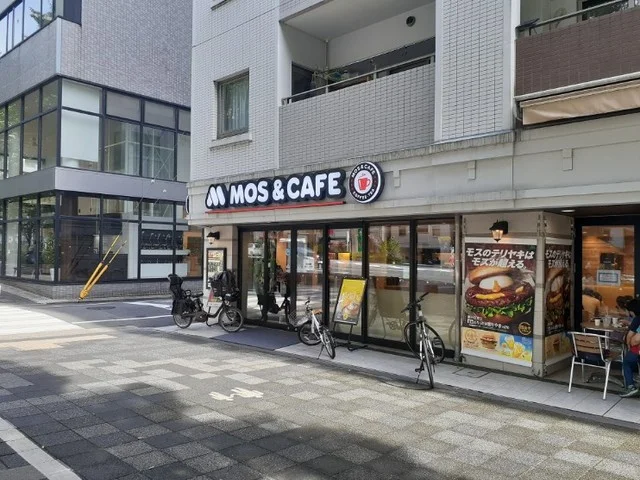 モスバーガー烏丸御池まで350m