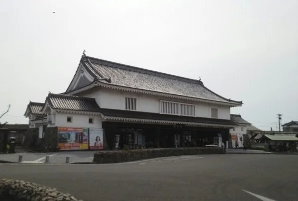 島原駅まで800m