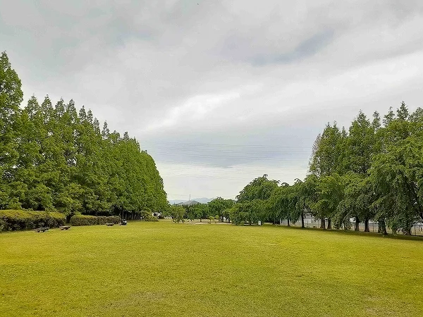 石垣池公園まで850m
