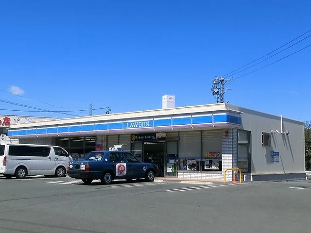 ローソン浜松富塚北店まで400m