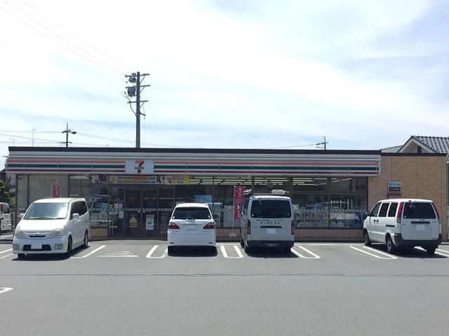 セブンイレブン浜松三方原北店まで1000m