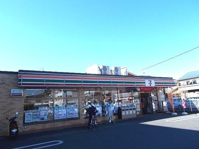 セブンイレブン瀬名店まで300m