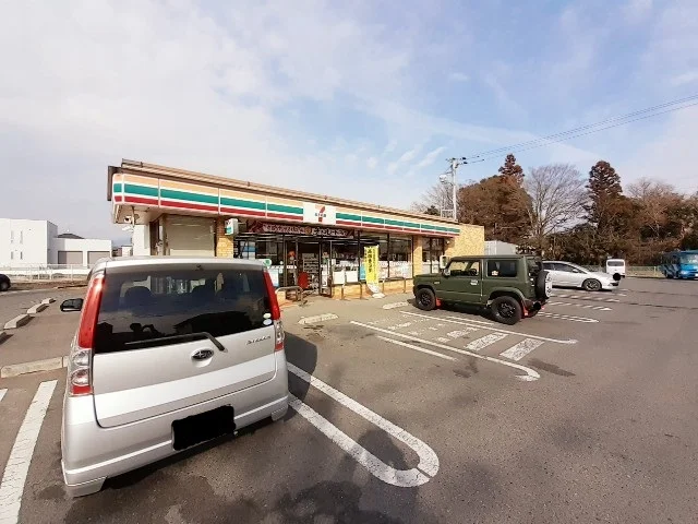 セブンイレブン伊勢崎波志江東店まで650m