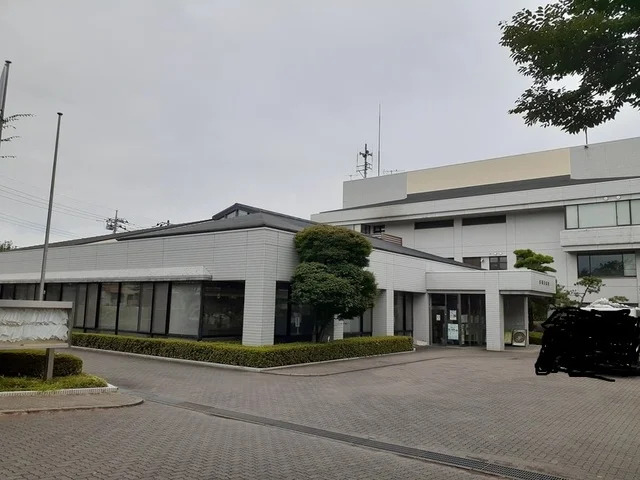 吉岡町役場まで750m