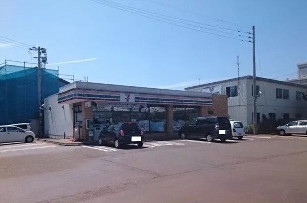 セブンイレブン新発田城北町店まで400m