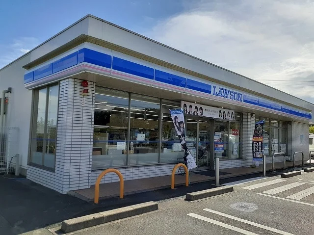 ローソン 湖西運動公園前店まで1200m