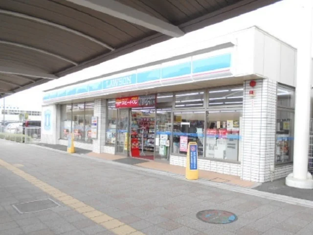 ローソン大垣駅北口まで750m